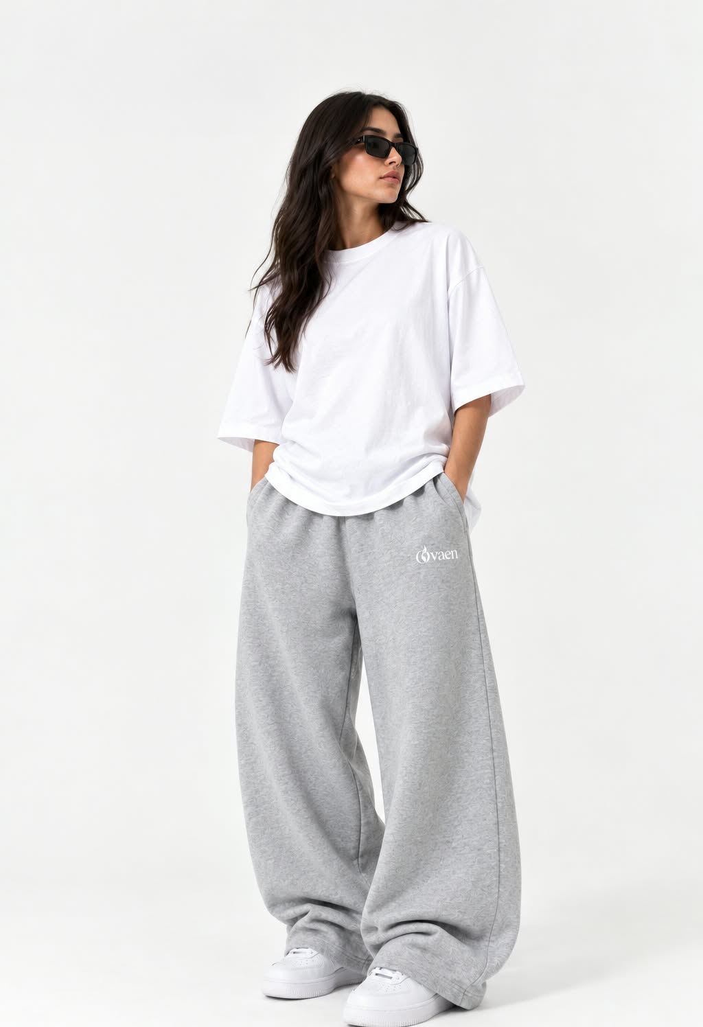Light Gray Wide-Leg Sweatpants - W